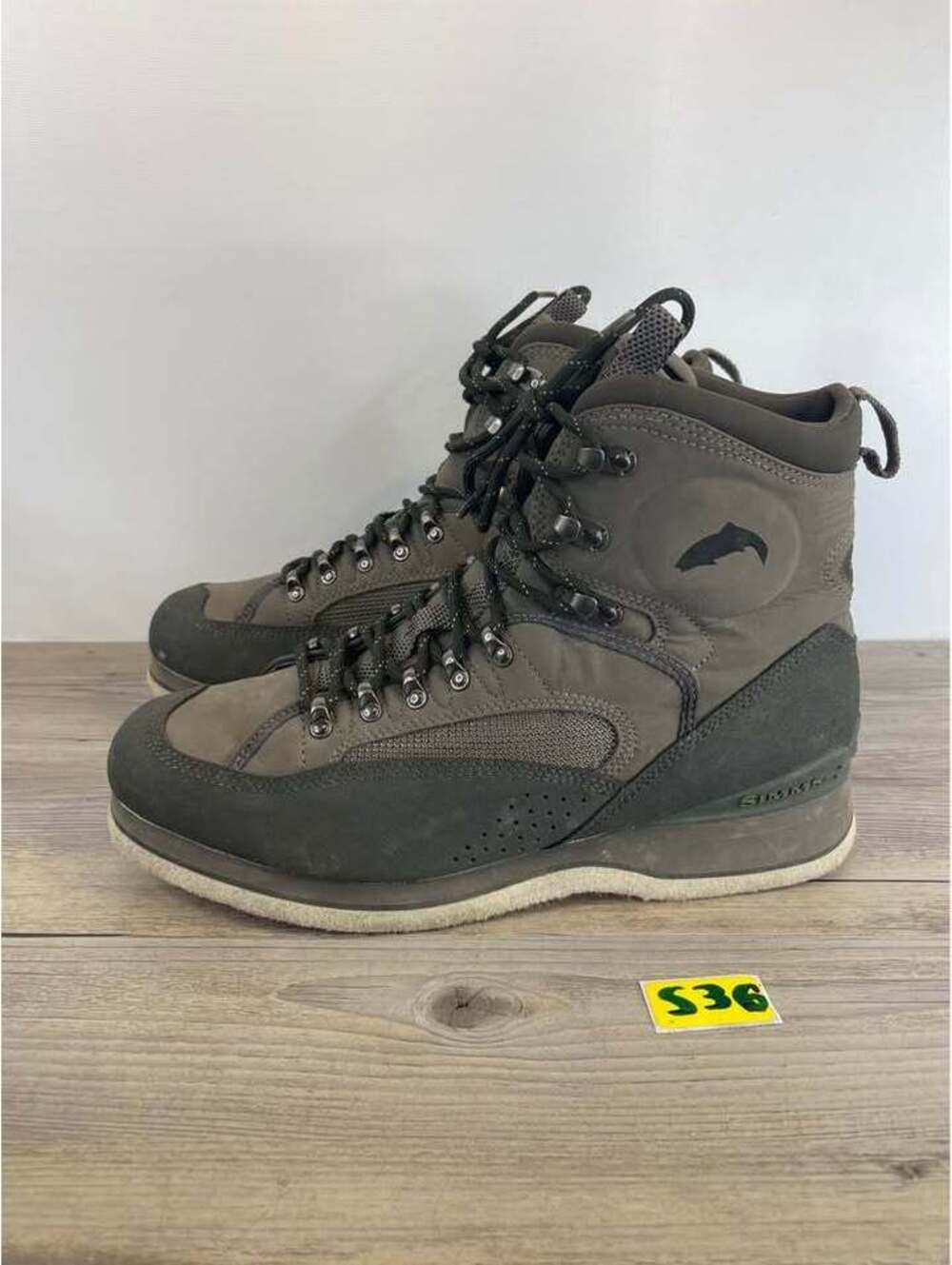 Simms G3 Guide Felt Sole Wading Boots Men Size 12 Grey Fishing Fly Fishing